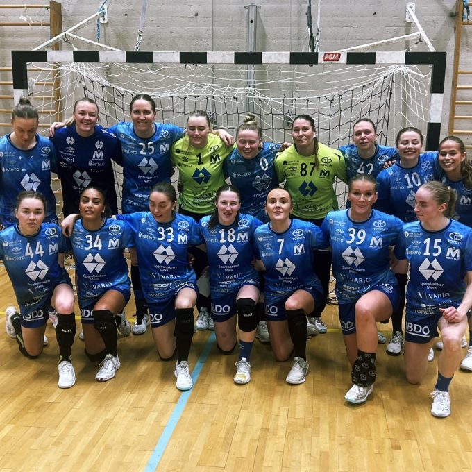 Stor seier for håndballjentan i Fagerlihallen. Foto: Molde HK Elite
